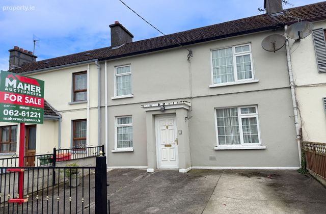 2 Lacey Square, Cashel, Co. Tipperary - Click to view photos