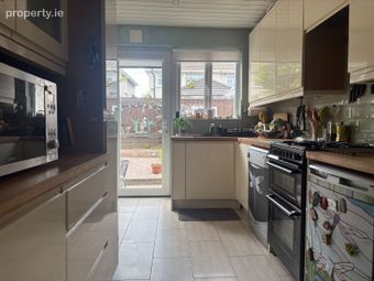 8 Ardmore Park, Dublin 5, Beaumont, Dublin 9 - Image 5