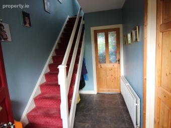 Carrow Roe, 4 Saint Munchin's Drive, Shannon Banks, Corbally, Westbury, Co. Clare - Image 2