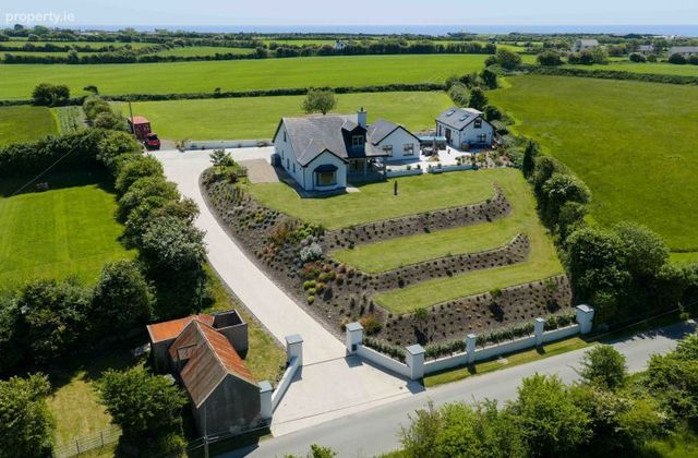 Genavie House, Brandane, Bannow, Co. Wexford - Click to view photos