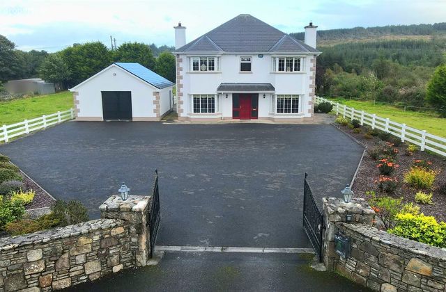 Cloonfane, Charlestown, Mayo, Charlestown, Co. Mayo - Click to view photos