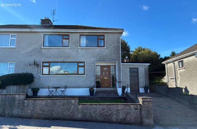 Avondale, Corrin View Estate, Fermoy, Co. Cork - Click to view photos