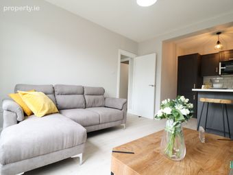 Apartment 6, Burgh House, Ardilaun Court, Dublin 8 - Image 2