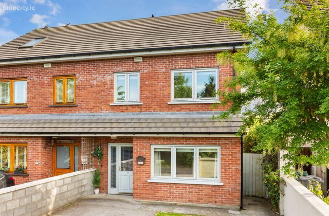 22 Easton Mews, Leixlip, Leixlip, Co. Kildare - Click to view photos