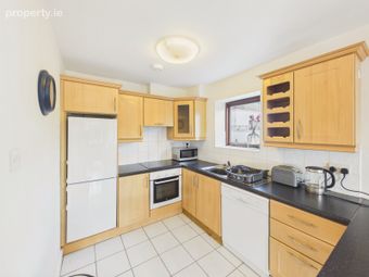 13 Sailin, Wellpark, Galway, Wellpark, Co. Galway - Image 4