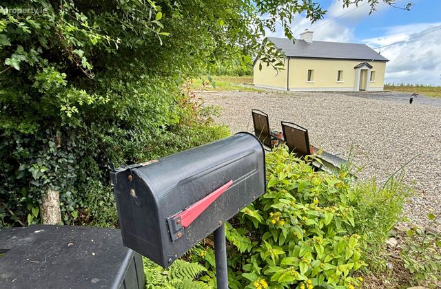 Drum, Knock, Bekan, Co. Mayo - Click to view photos