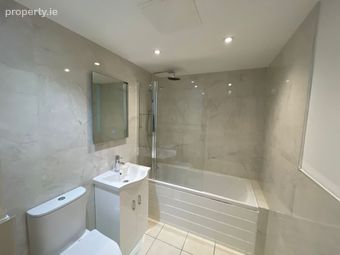 Apartment 3, Bailey's Court, Dublin 1 - Image 4