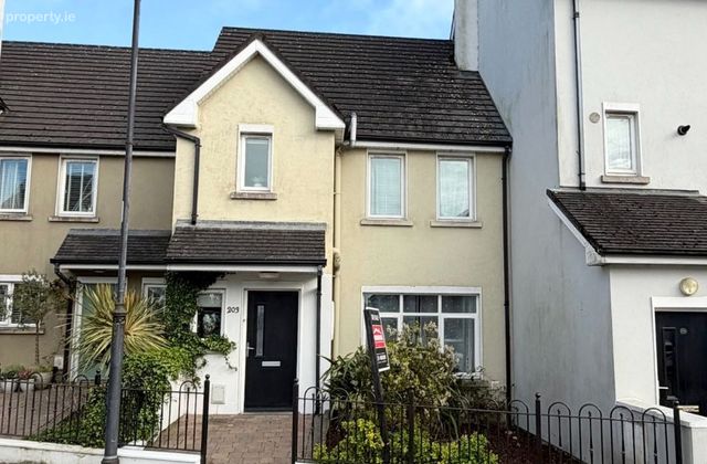 Maple Woods, Ballinacurra, Midleton, Co. Cork - Click to view photos