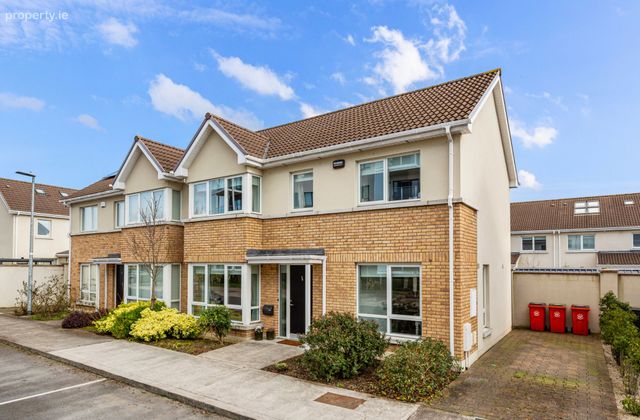 3 Diswellstown Place, Hamilton Park, Dublin 15, Dublin 15 - Click to view photos