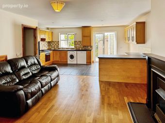 4 Pope's Hill, Pope's Road, Blackpool, Co. Cork - Image 3