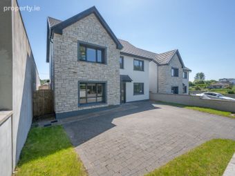 74 Coppenger Fields, Ballincrokig, Ballincrokig, Co. Cork - Image 2