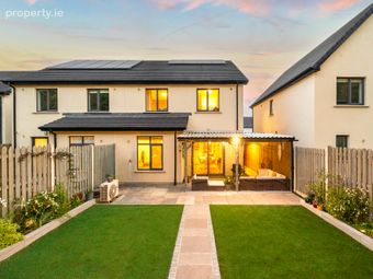32 Curragh Farm, Newbridge, Co. Kildare, Newbridge, Co. Kildare - Image 2