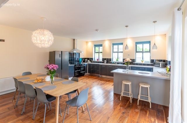 Thomas Street, Kiltimagh, Co. Mayo - Click to view photos