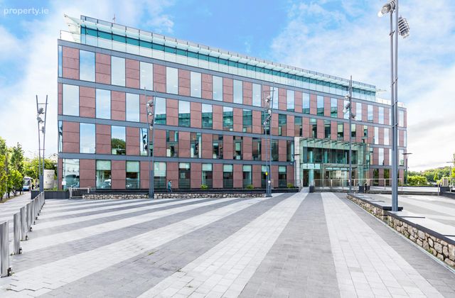 Part 1st Floor, Simmonscourt House, Ballsbridge, Dublin 4, Dublin 4 - Click to view photos