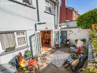 Suncrest, 7 Chapel Avenue, Timoleague, Bandon, Co. Cork - Image 4