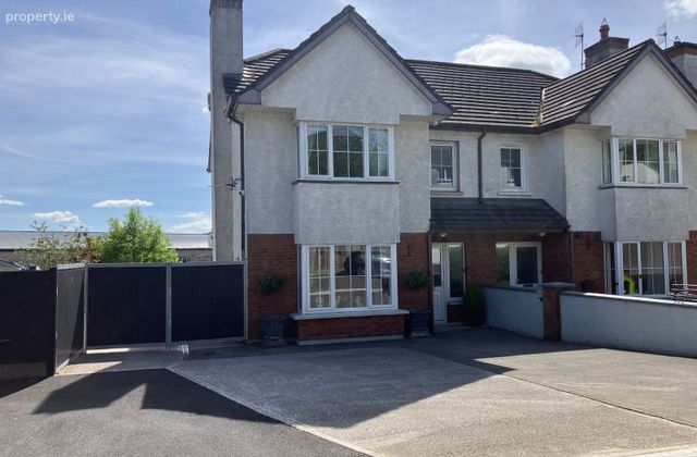21 Highfield Crescent, Kanturk, Kanturk, Co. Cork - Click to view photos