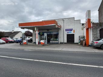 Carrolls Service Station, Castle Street, Ballyragget, Co. Kilkenny