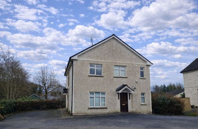 19 A Altbawn Cresent, Kiltimagh, Kiltimagh, Co. Mayo - Click to view photos