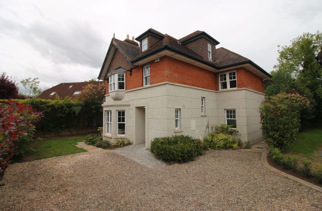 3 Ashley, Rochestown Road, Douglas, Co. Cork - Click to view photos