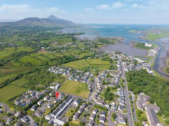 3 Woodpark Avenue, Westport, Westport Quay, Co. Mayo - Image 2