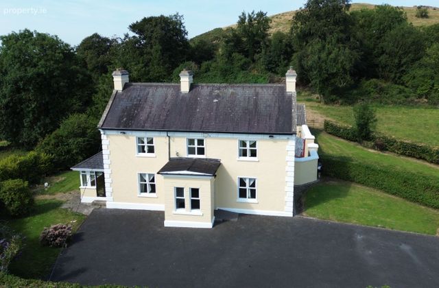 Parochial House, Kilteely, Kilteely, Co. Limerick - Click to view photos