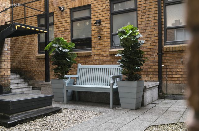 7-8 Mount Street Upper, Dublin 2 - Click to view photos