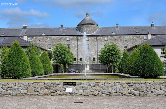 15 Lower Courtyard, Headfort Demesne, Kells, Co. Meath - Click to view photos