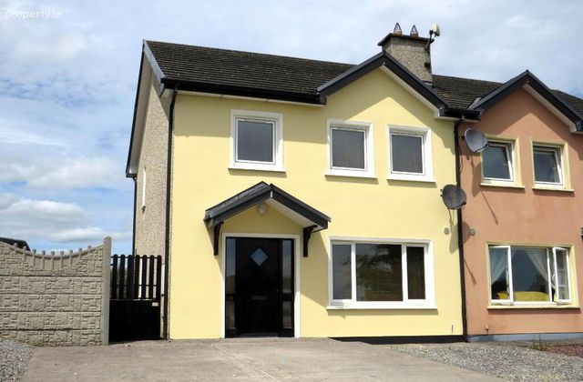 13 Garran Na Dara, Kilbrin, Co. Cork, Kilbrin, Co. Cork - Click to view photos