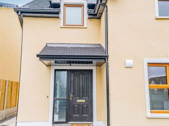 31 The Maples, Strokestown, Strokestown, Co. Roscommon - Image 2