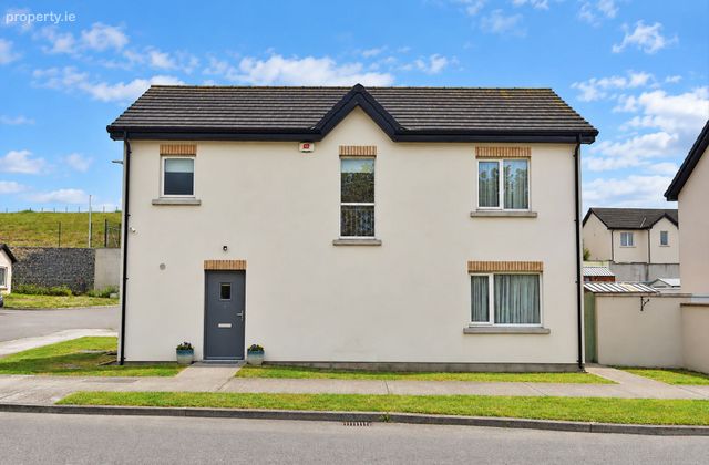 5 Bridgegate Drive, Ardee, Co. Louth - Click to view photos
