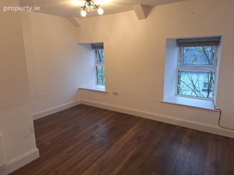 8 Mccurtain Hill, Clonakilty, Co. Cork, Clonakilty, Co. Cork - Image 2