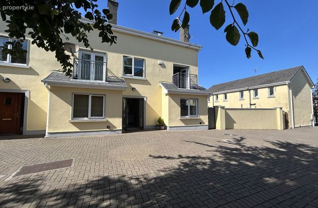 9 Banner Court, Limerick Road, Ennis, Co. Clare, Ennis, Co. Clare - Click to view photos