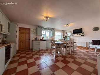 4 Hanley Avenue, Loughglynn, Castlerea, Co. Roscommon, Loughglynn, Co. Roscommon - Image 4