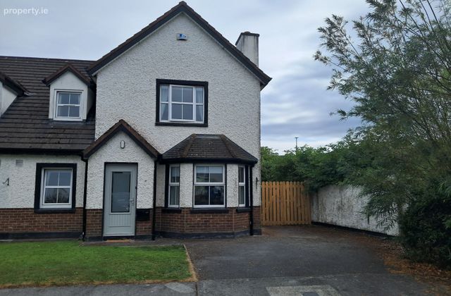 11 The Willows, Clonminch, Tullamore, Co. Offaly - Click to view photos