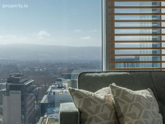 Alto Vetro, Grand Canal Square, Dublin 2 - Image 4