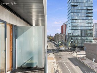 12 Gallery Quay, Block 5, Grand Canal Dock, Dublin 2 - Image 4
