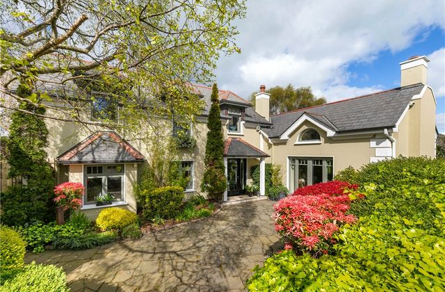Barrington, Saval Park Road, Dalkey, Co. Dublin, Dalkey, Co. Dublin - Click to view photos