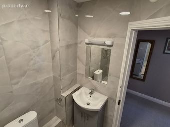 Apartment 205, Courtyard House, Mount Kennett Place, Limerick City Centre, Co. Limerick - Image 2