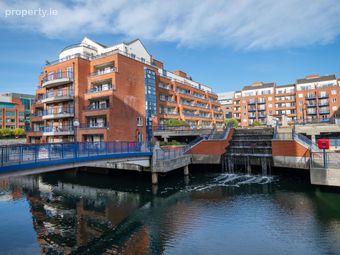 Apartment 227 Asgard, Custom House Harbour Apartments, Ifsc, Co. Dublin, IFSC, Dublin 1 - Image 2