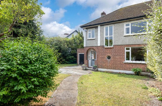 44 Clonmore Road, Mount Merrion, Co. Dublin, Mount Merrion, Co. Dublin - Click to view photos