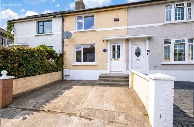 110 Larkhill Road, Whitehall, Dublin 9 - Click to view photos
