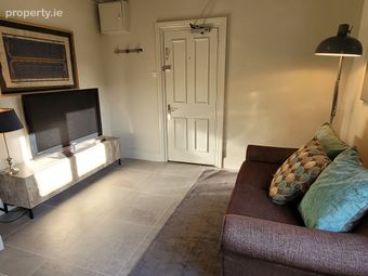 Apartment 2, 17 Anglesea Road, Ballsbridge, Ballsbridge, Dublin 4 - Image 2