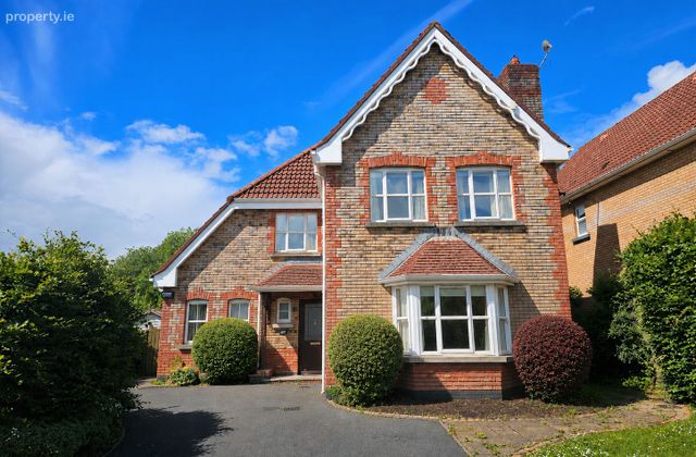 71 White Strand, Aylesbury Park, Sligo, Co. Sligo - Click to view photos