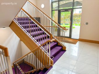 Apartment 9, The Sycamore, Elmfield, Leopardstown, Dublin 18 - Image 3
