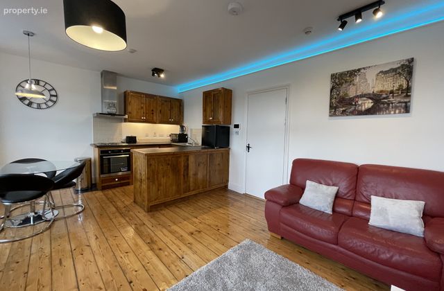 Lower Glanmire Road, Glanmire, Co. Cork - Click to view photos