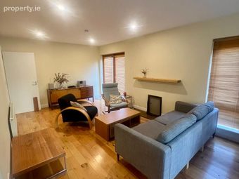 South Park, Dublin 18, Foxrock, Dublin 18 - Image 4