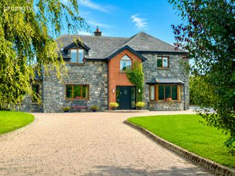 5 Mount Temple View, Mount Temple, Athlone, Co. Westmeath