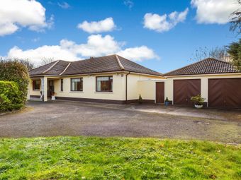 Piercetown, Dunboyne, Co Meath, Blackbull, Co. Meath