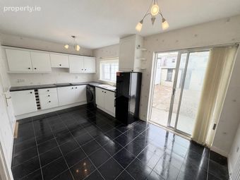 12 Tuscany Park, Baldoyle, Dublin 13 - Image 4