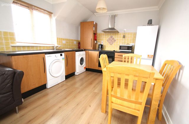 Apartment 20, Barons Hall Grove, Barons Hall, Balbriggan, Co. Dublin - Click to view photos